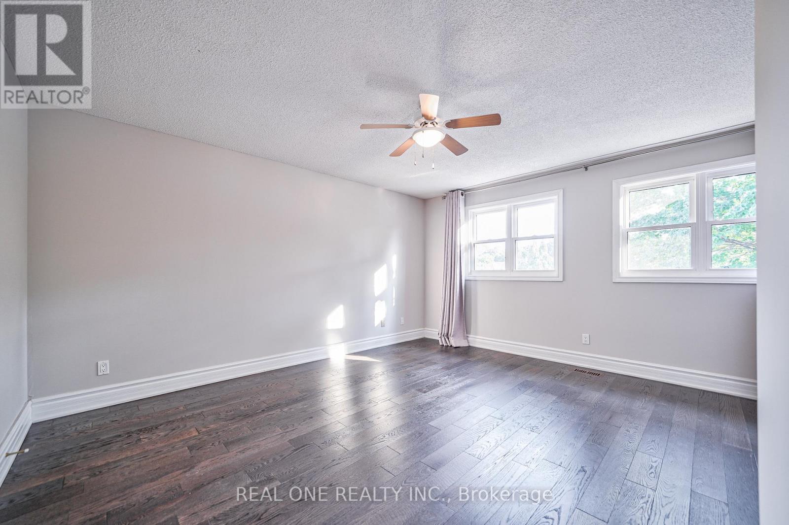 1321 Monks Passage, Oakville, Ontario  L6M 1K6 - Photo 34 - W13742366