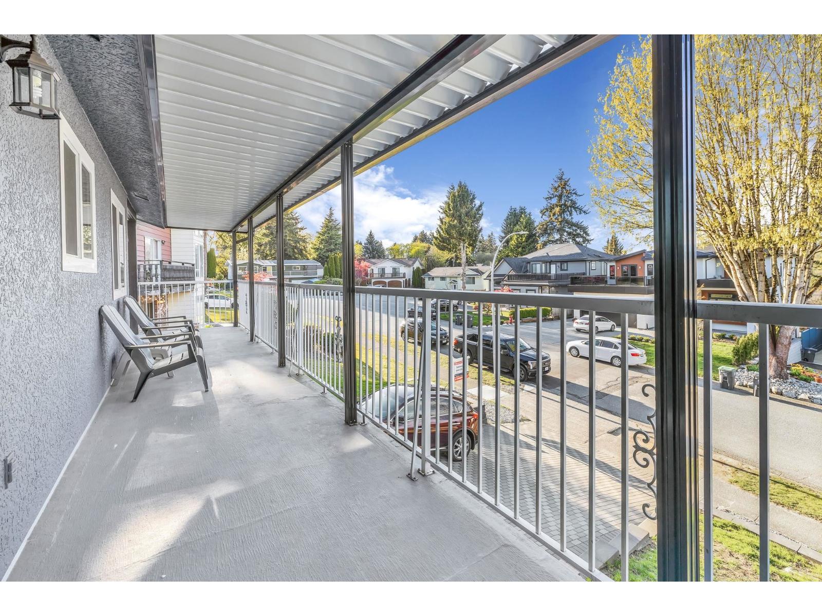 7838 Suncrest Drive, Surrey, British Columbia  V3W 6A9 - Photo 6 - R3161539