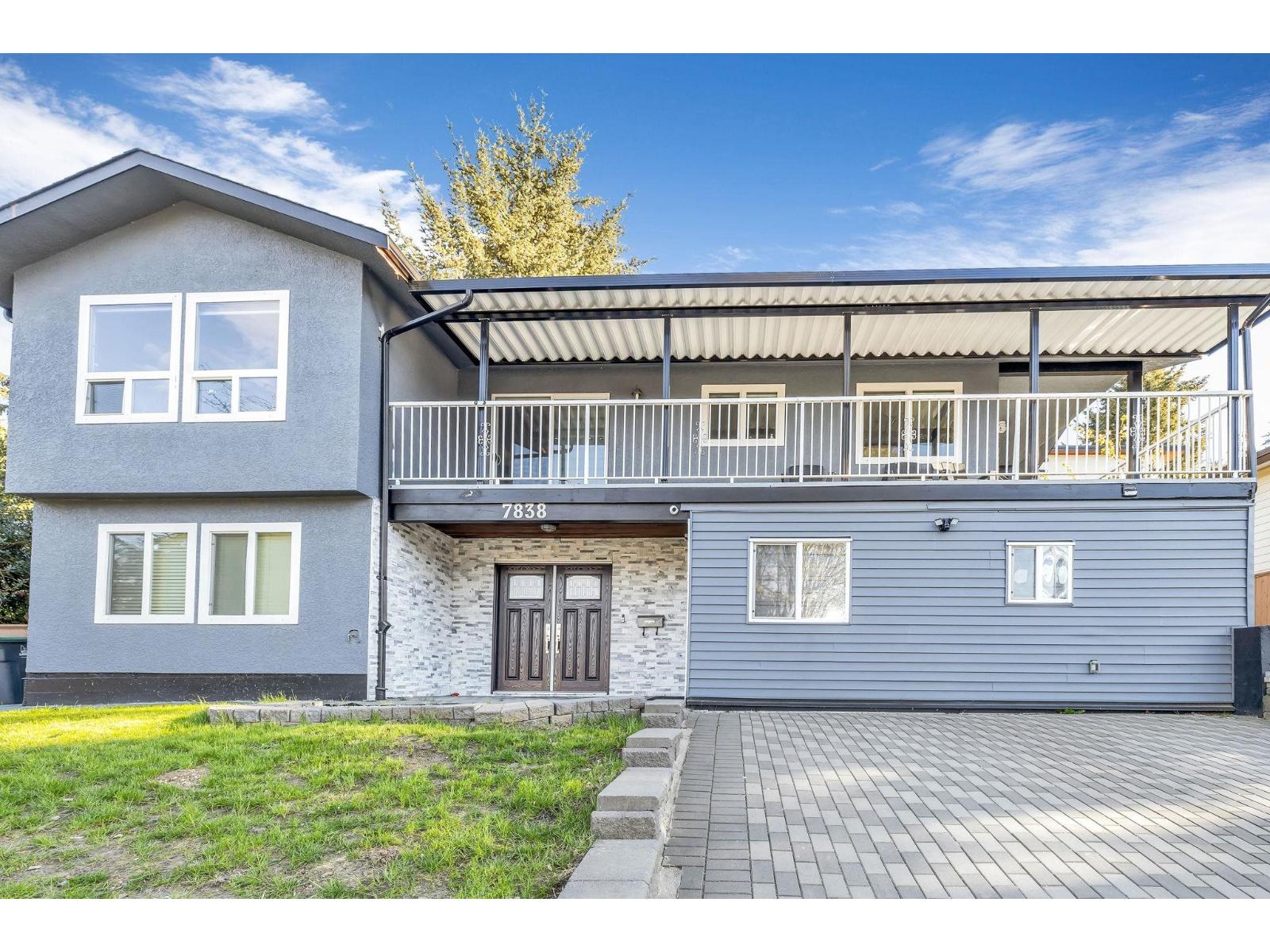 7838 Suncrest Drive, Surrey, British Columbia  V3W 6A9 - Photo 3 - R3161539