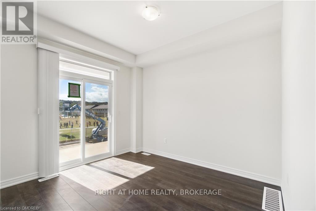 8 - 40 Zinfandel Drive, Hamilton, Ontario  L8E 0L1 - Photo 4 - X13748020