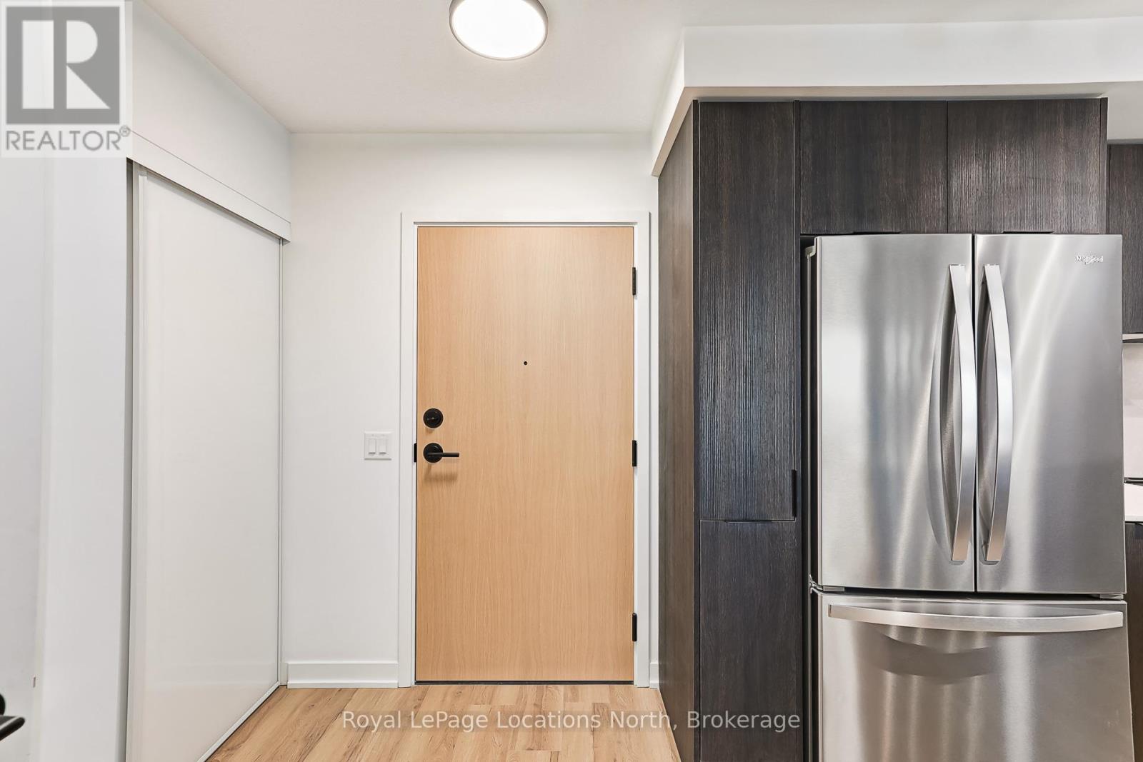 203 - 31 Huron Street, Collingwood, Ontario  L9Y 5T7 - Photo 8 - S13748016