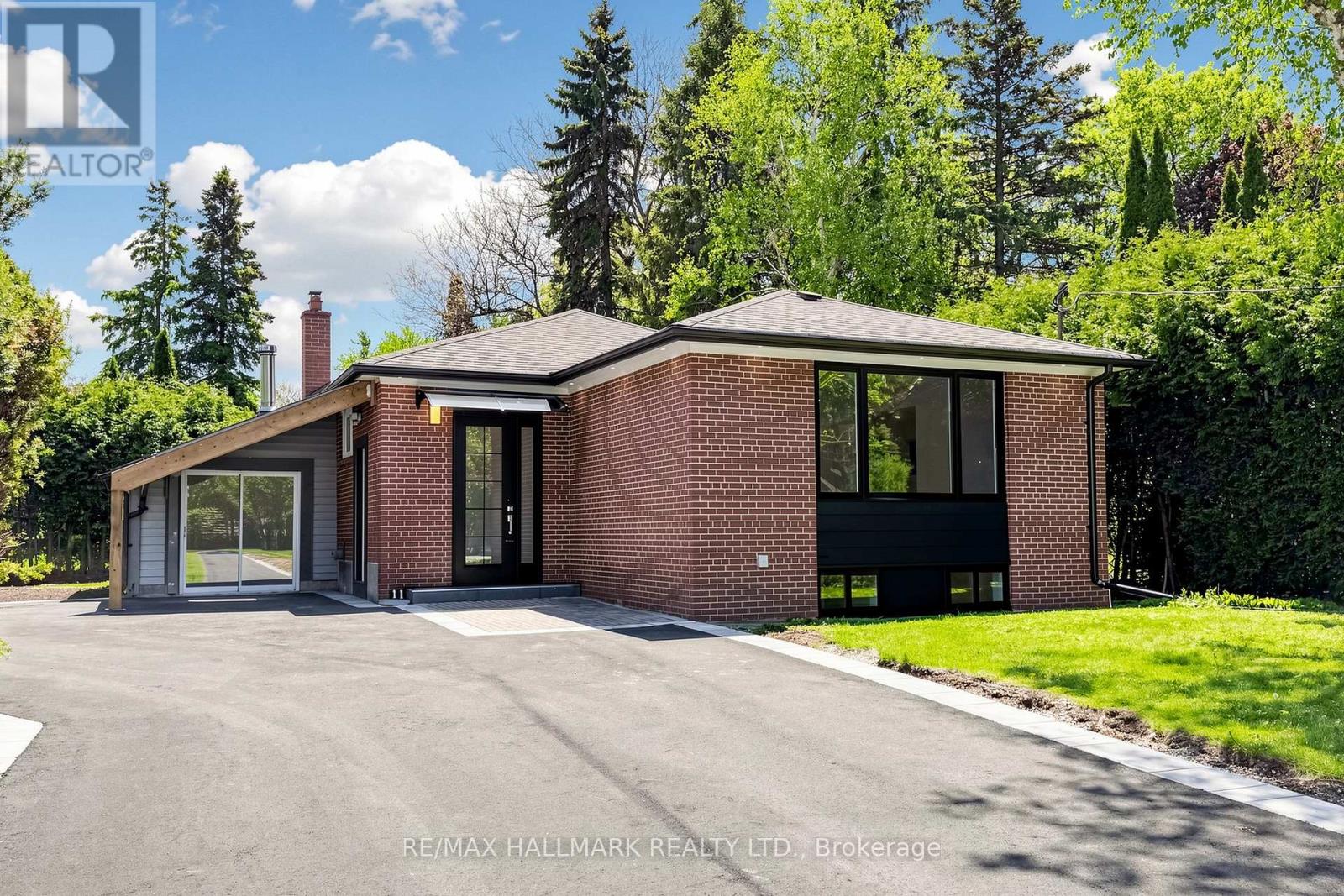 BASEMENT 1 - 11 JOHNSON ROAD, Aurora, Ontario