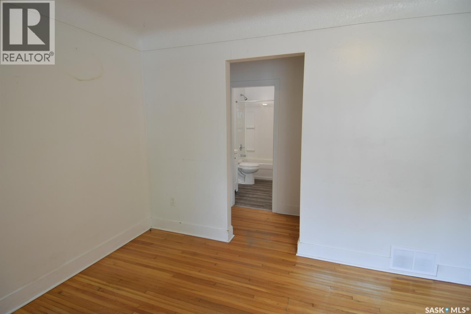 109 108th Street W, Saskatoon, Saskatchewan  S7N 1P3 - Photo 11 - SK047454