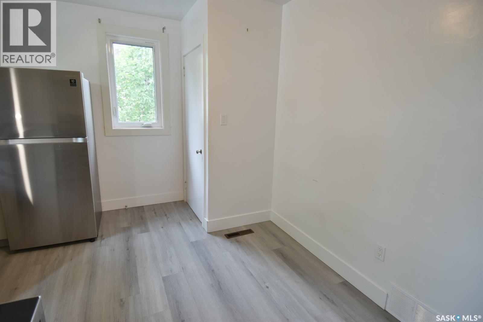 109 108th Street W, Saskatoon, Saskatchewan  S7N 1P3 - Photo 6 - SK047454