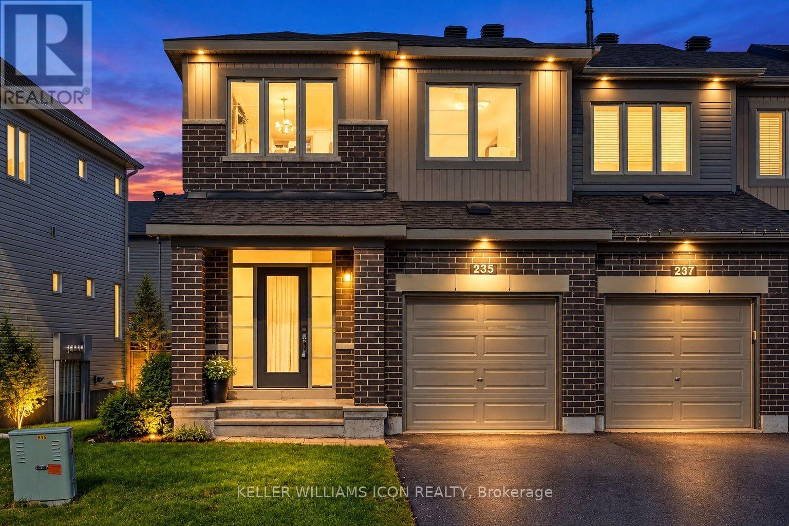 235 BANDELIER WAY, Ottawa, Ontario