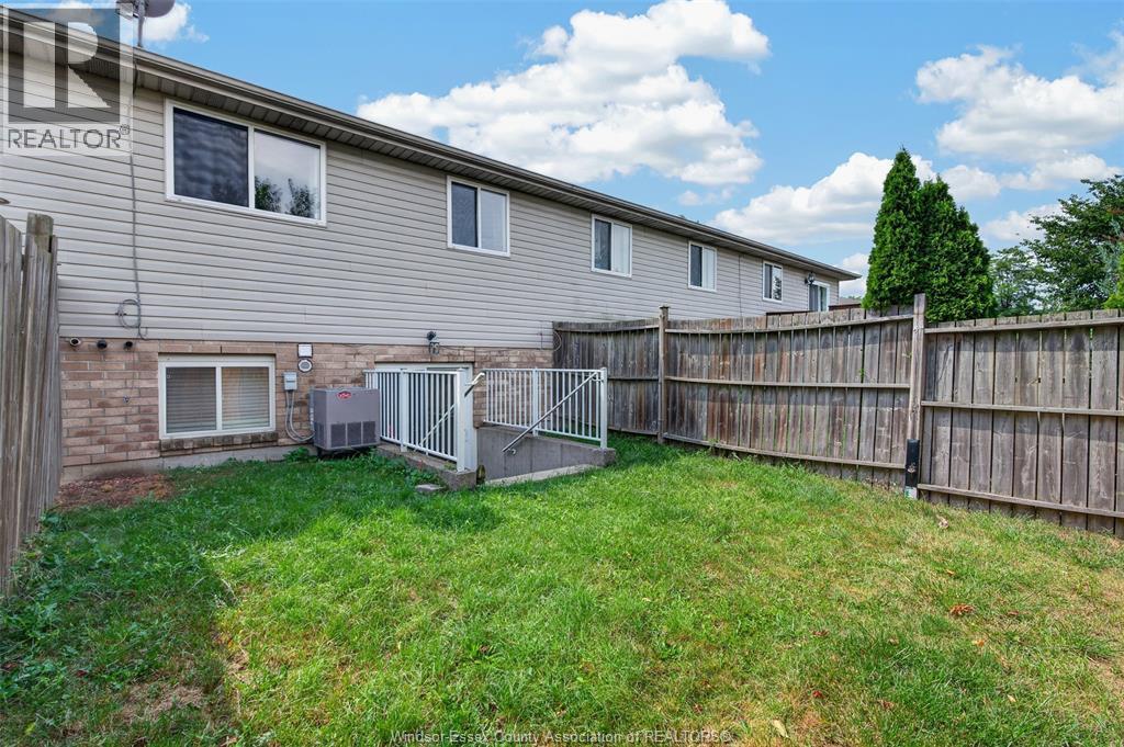 1132 Settlers, Windsor, Ontario  N9G 2W7 - Photo 24 - 26021659