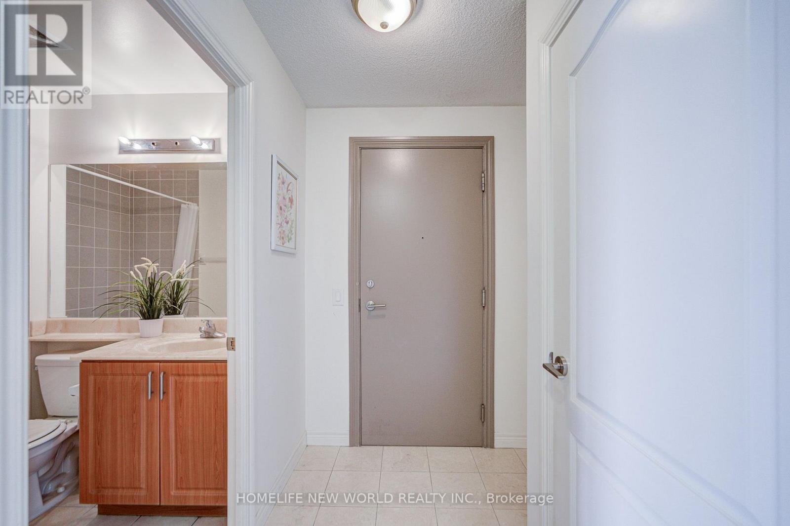 2807 - 60 Town Centre Court, Toronto, Ontario  M1P 0B1 - Photo 8 - E13748044