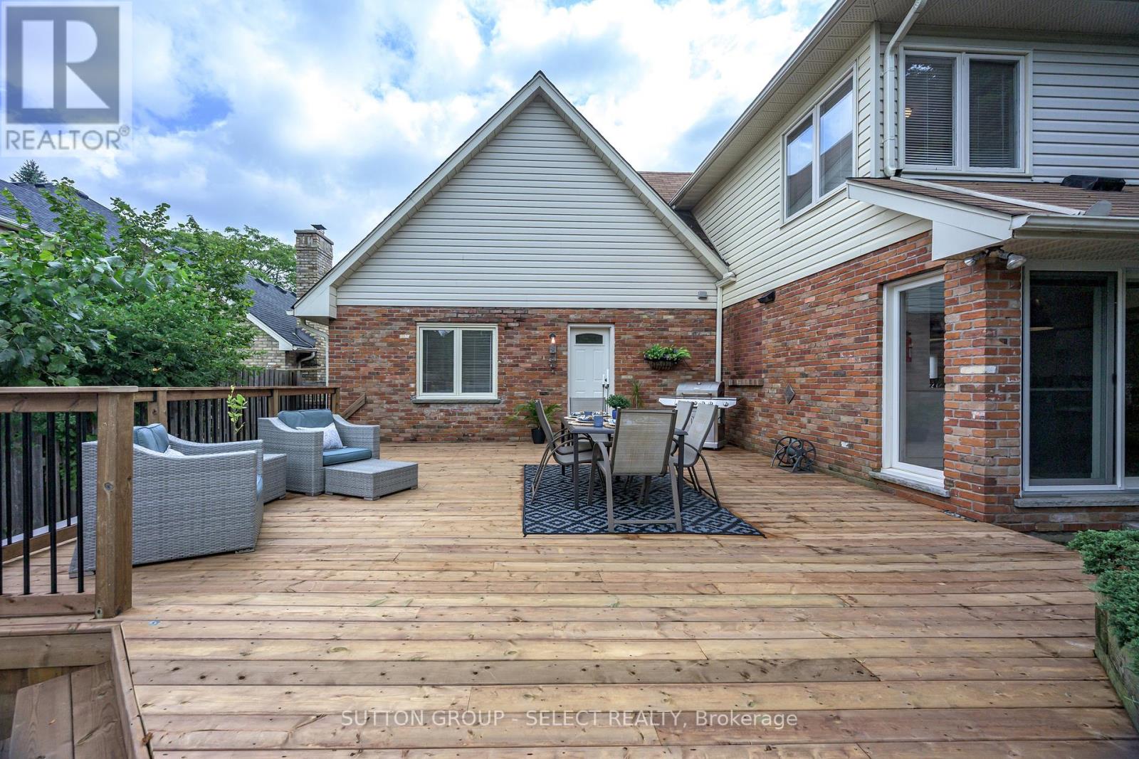 1316 Corley Drive N, London North, Ontario  N6G 4K5 - Photo 36 - X13748064
