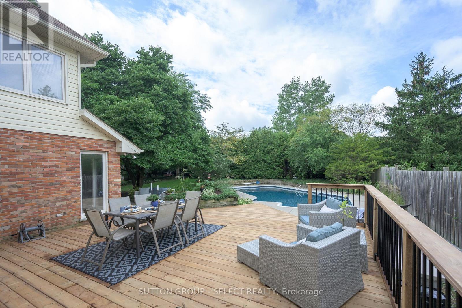 1316 Corley Drive N, London North, Ontario  N6G 4K5 - Photo 39 - X13748064