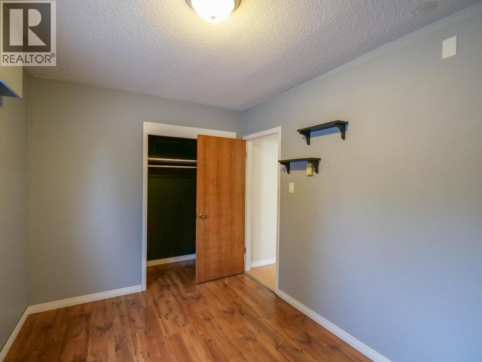 1802 Poplar Avenue, Red Bluff / Dragon Lake, British Columbia  V2J 3Z5 - Photo 11 - R3161831