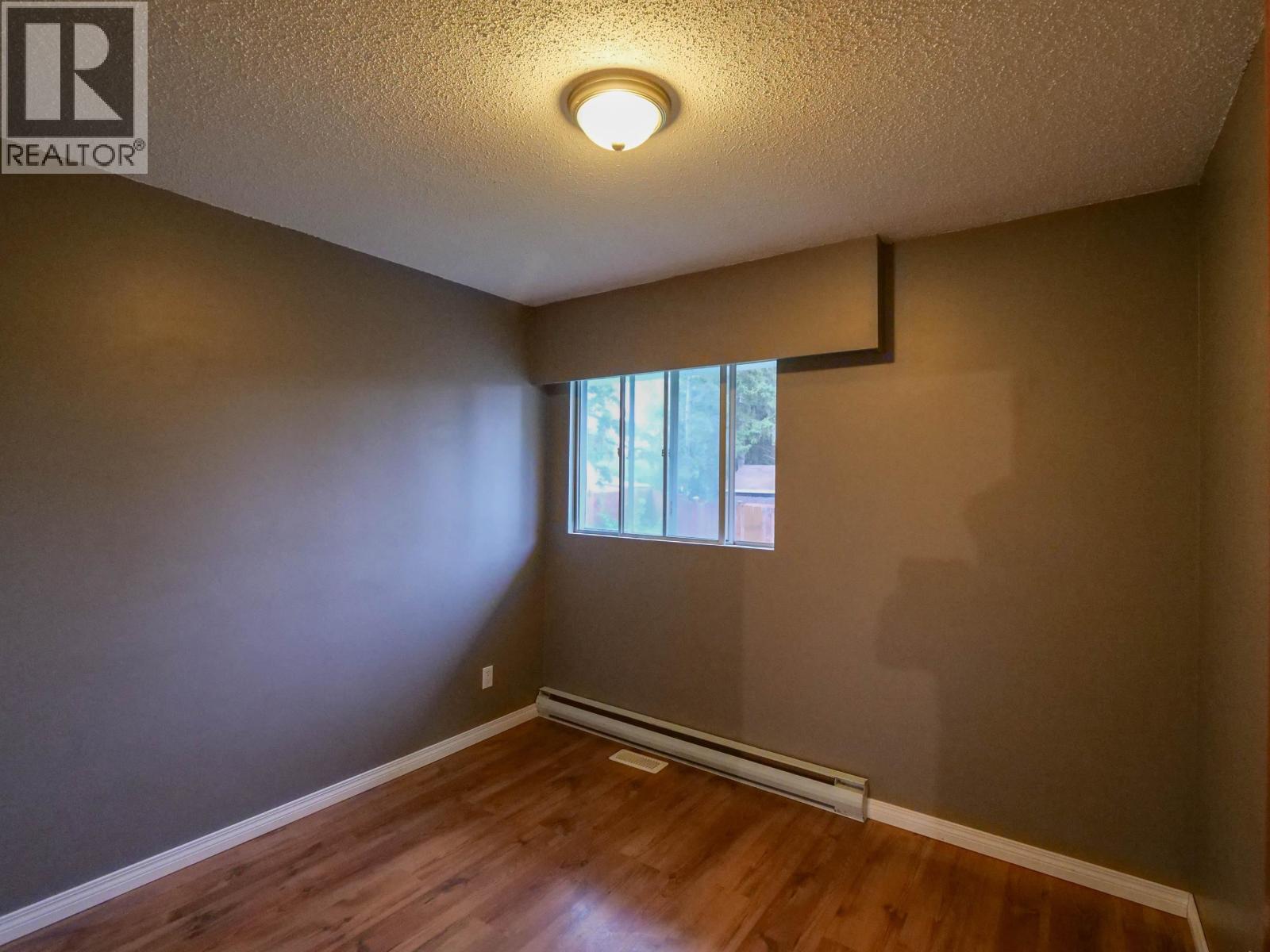 1802 Poplar Avenue, Red Bluff / Dragon Lake, British Columbia  V2J 3Z5 - Photo 20 - R3161831