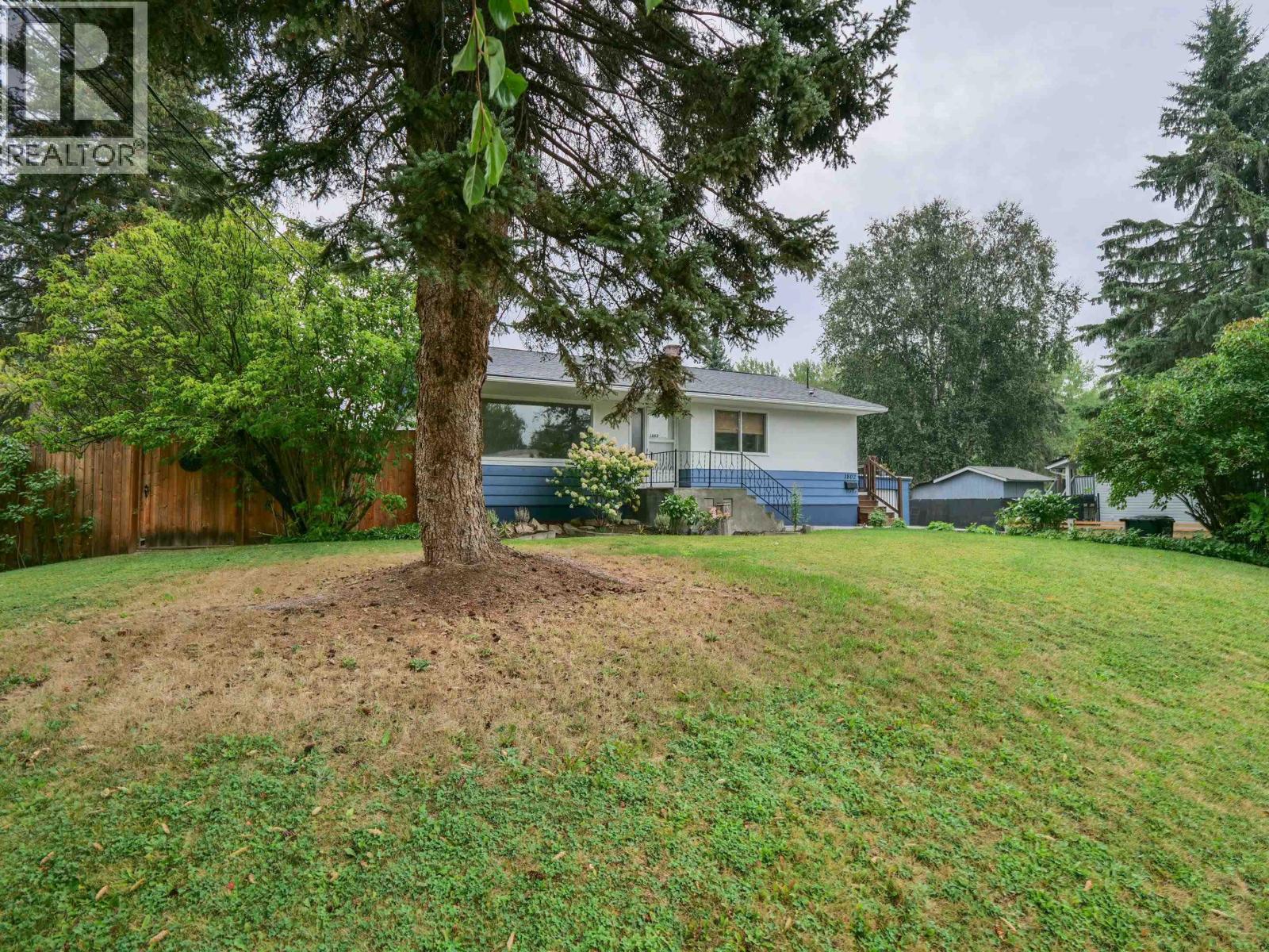 1802 Poplar Avenue, Red Bluff / Dragon Lake, British Columbia  V2J 3Z5 - Photo 30 - R3161831