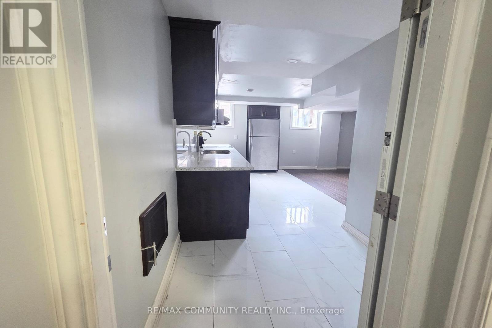 Basement - 34 Gillingham Street, Toronto, Ontario  M1B 5X1 - Photo 4 - E13748054