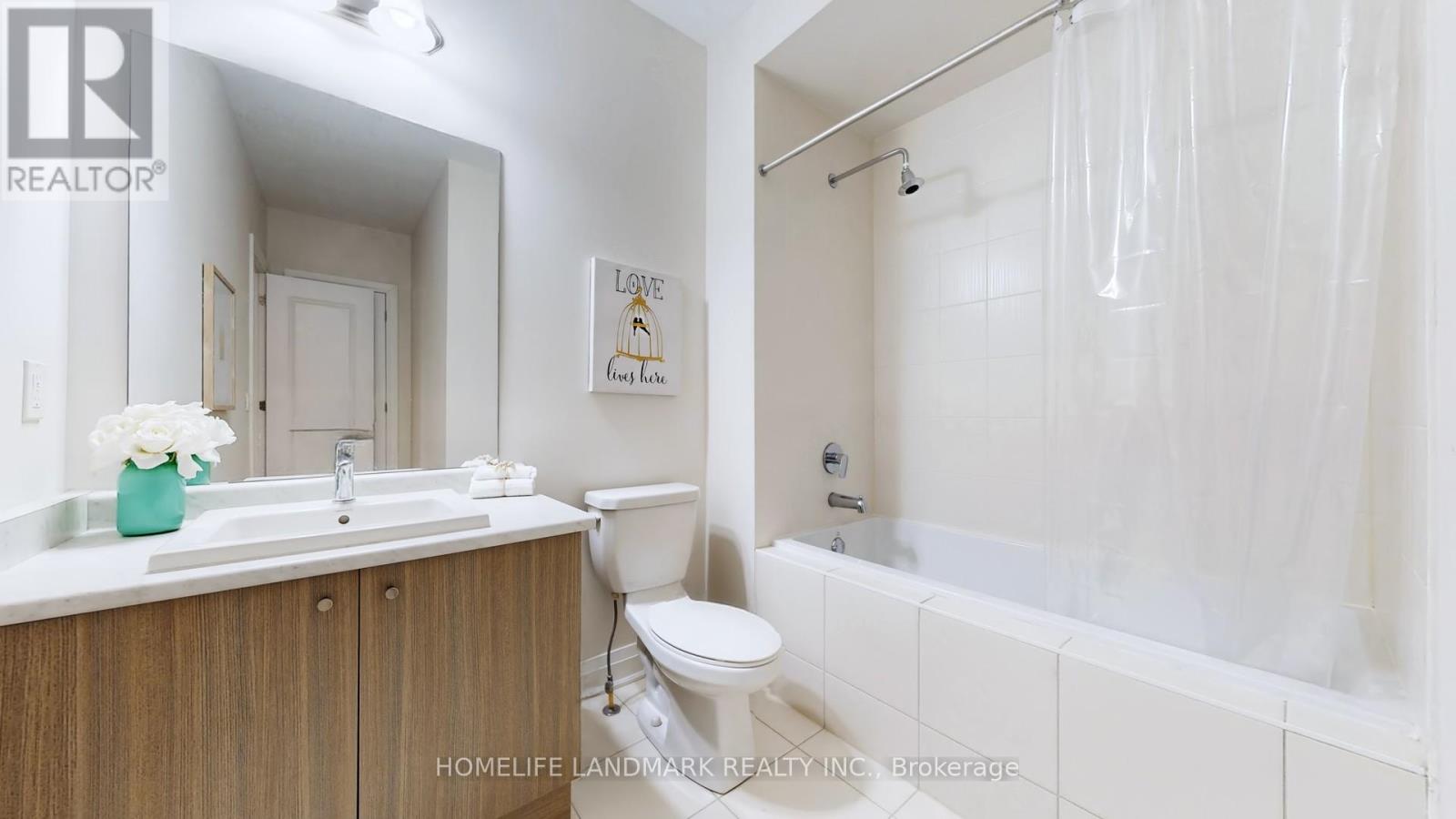 393 William Graham Drive, Aurora, Ontario  L4G 0Z9 - Photo 8 - N13748052