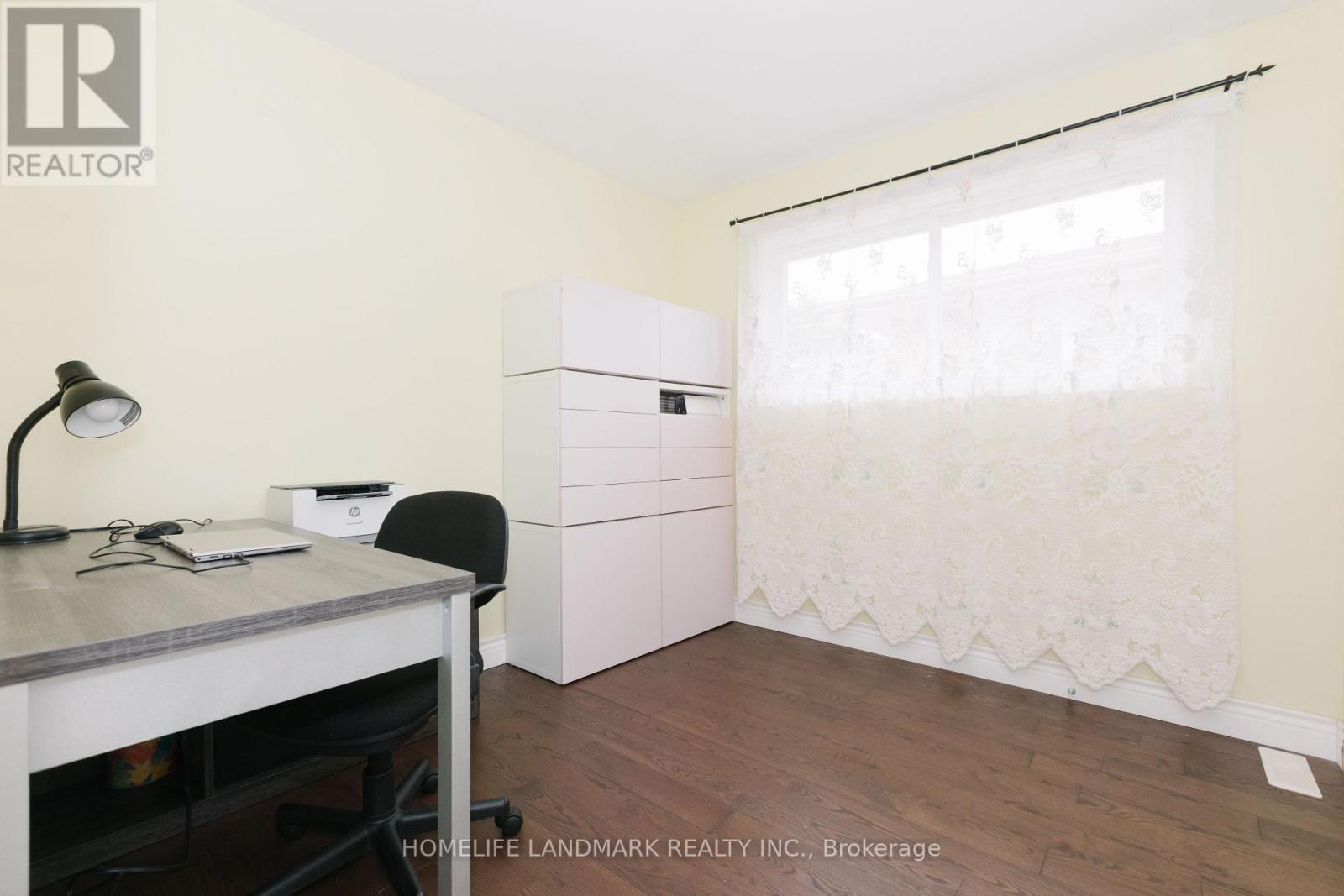 2419 Cashmere Avenue, Mississauga, Ontario  L5B 2M7 - Photo 12 - W13748060