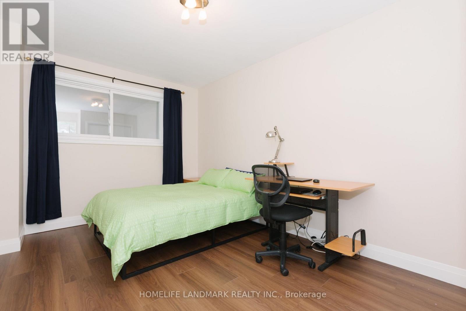2419 Cashmere Avenue, Mississauga, Ontario  L5B 2M7 - Photo 17 - W13748060