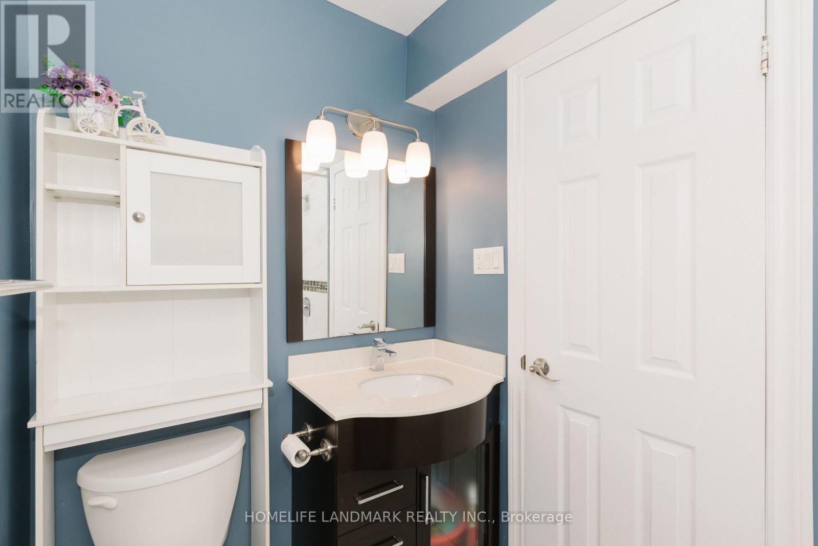2419 Cashmere Avenue, Mississauga, Ontario  L5B 2M7 - Photo 19 - W13748060