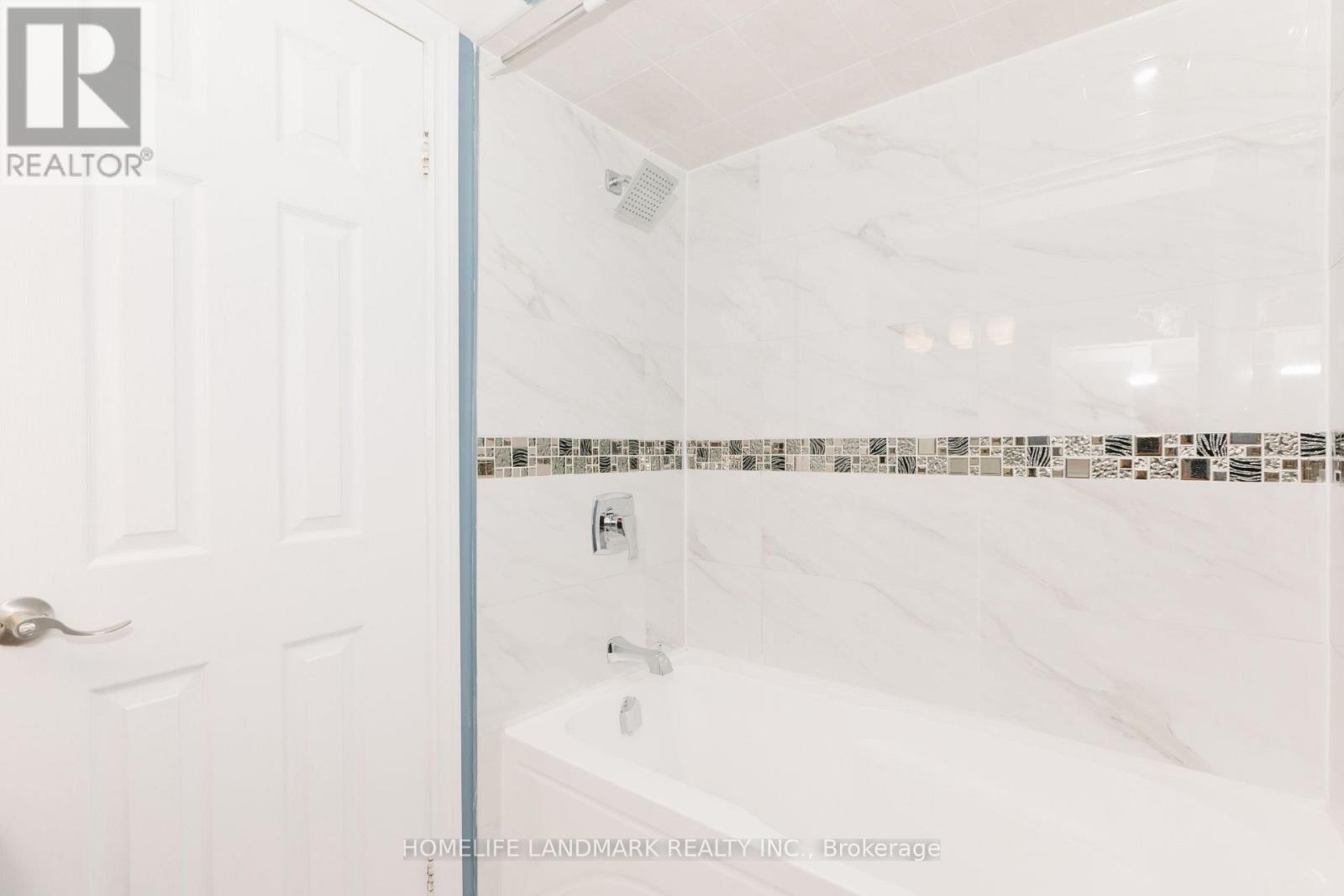 2419 Cashmere Avenue, Mississauga, Ontario  L5B 2M7 - Photo 20 - W13748060