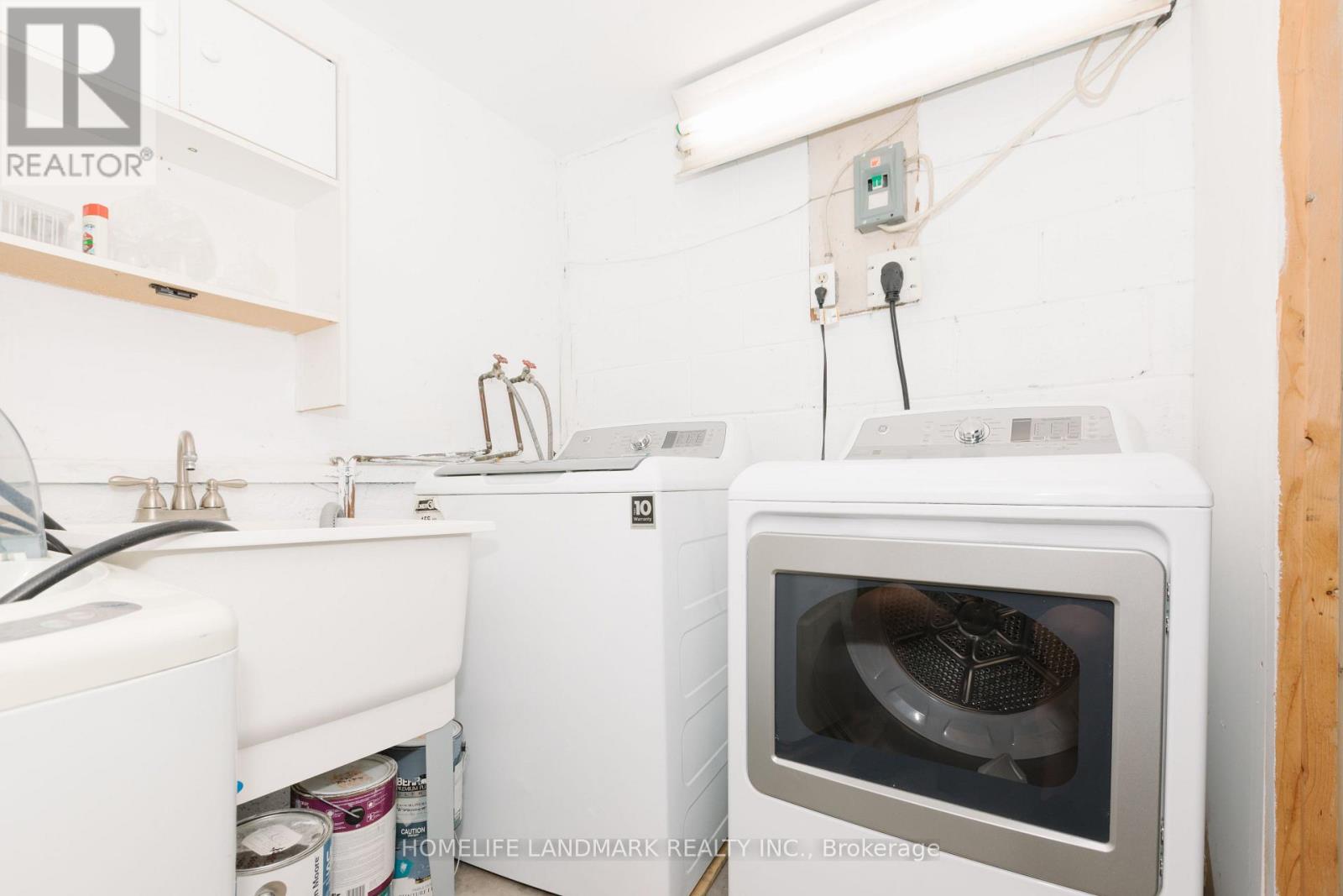 2419 Cashmere Avenue, Mississauga, Ontario  L5B 2M7 - Photo 30 - W13748060
