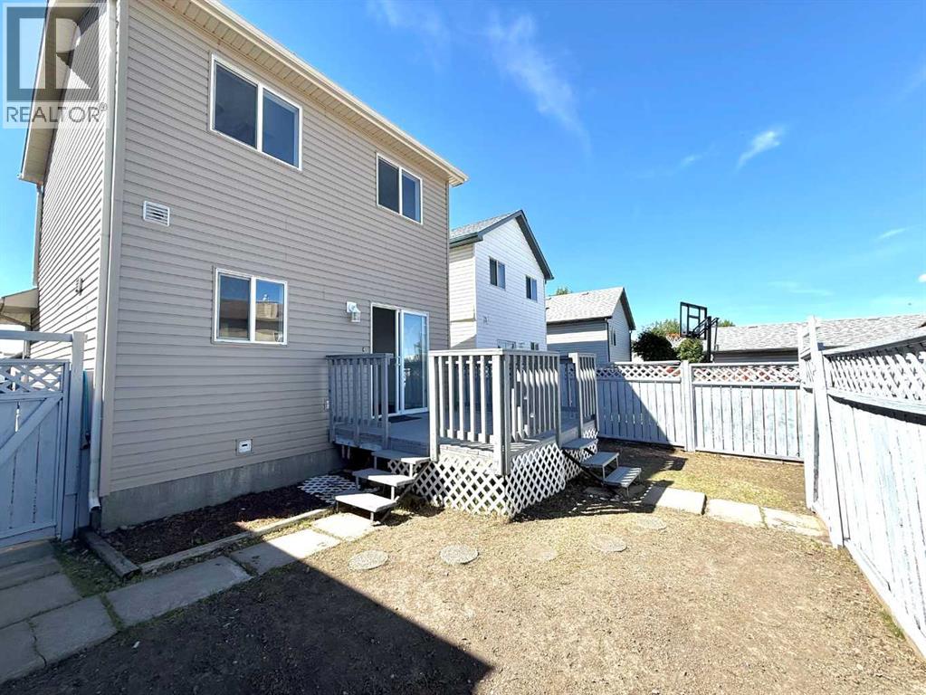 163 Saddlemont Crescent Ne, Calgary, Alberta  T3J 4R6 - Photo 39 - A2333548