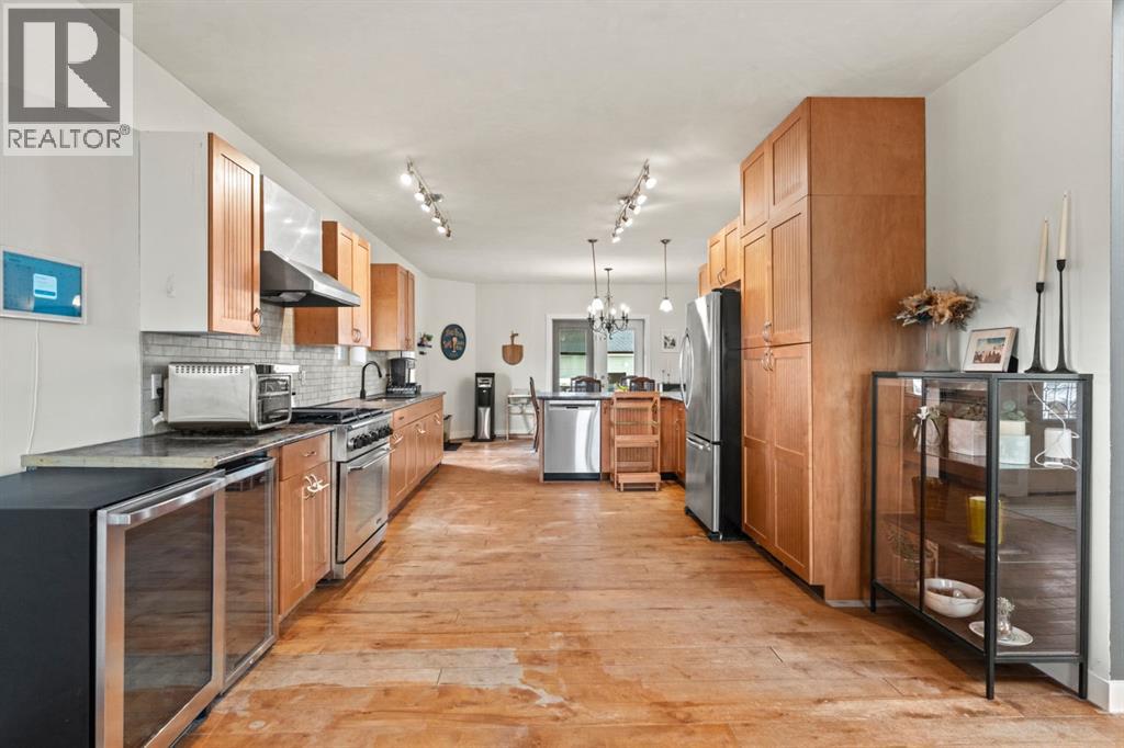 251005 Township Road 251a, Lyalta, Alberta  T2M 4l5 - Photo 9 - A2342231