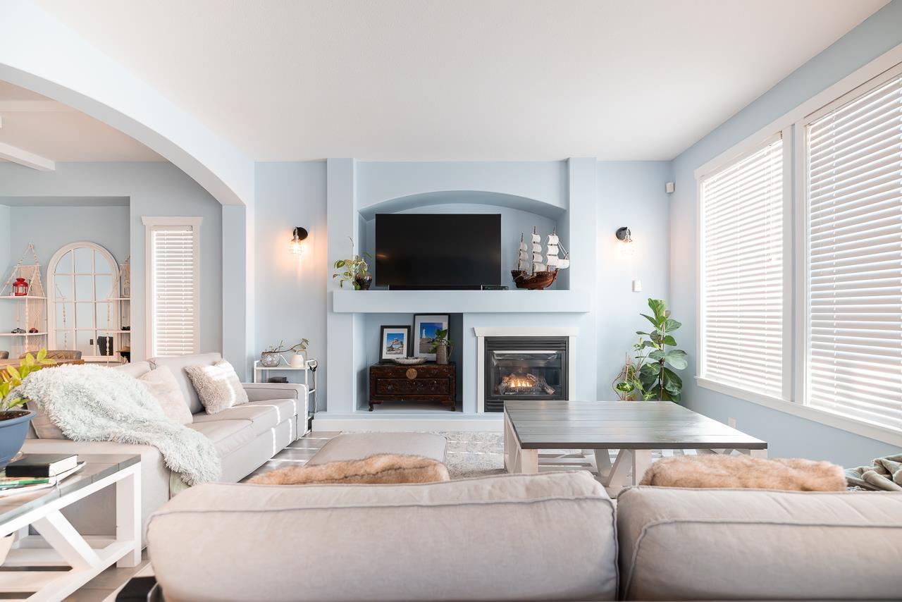 18940 72 AVENUE, Surrey, British Columbia