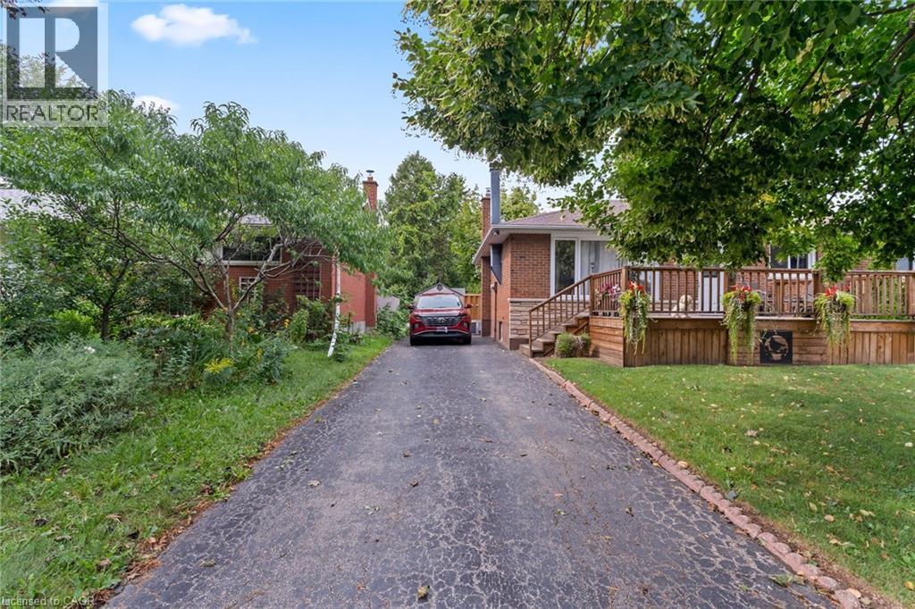 15 Collier Crescent, Hamilton, Ontario  L9C 3S7 - Photo 3 - 40859343