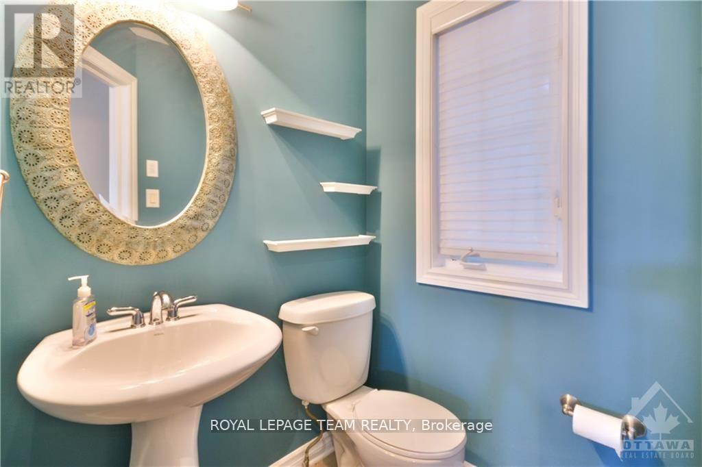 252 Tandalee Crescent, Ottawa, Ontario  K2M 0A1 - Photo 5 - X13748082
