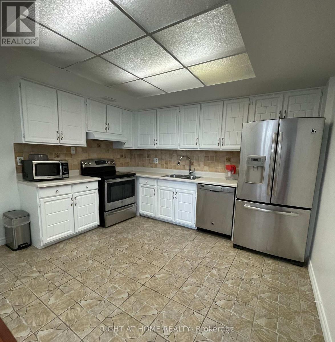 5 Old Sheppard Avenue, Toronto, Ontario  M2J 4K3 - Photo 7 - C13748078