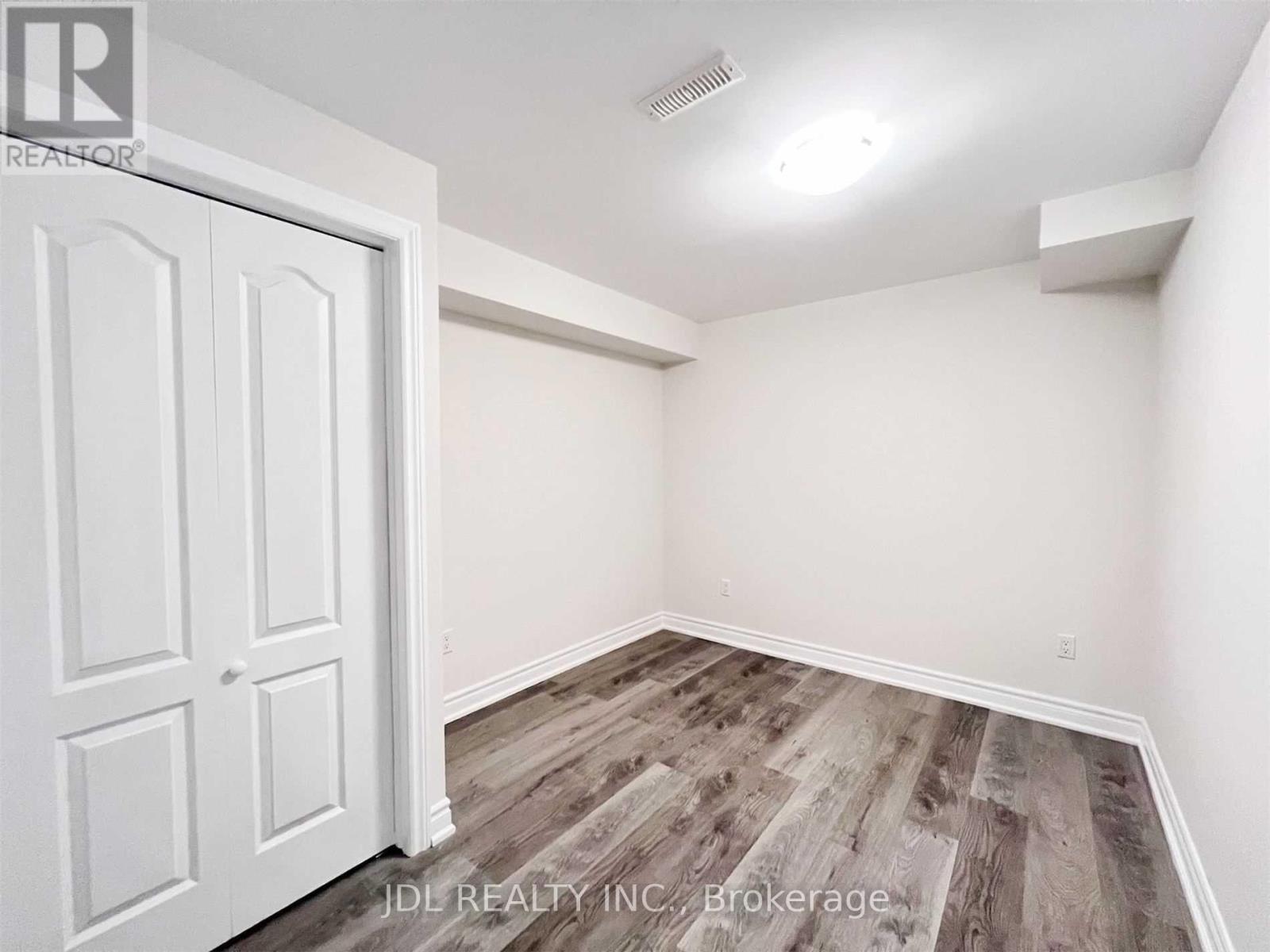 Bsmt - 43 Portage Avenue, Richmond Hill, Ontario  L4E 2Z5 - Photo 7 - N13748076