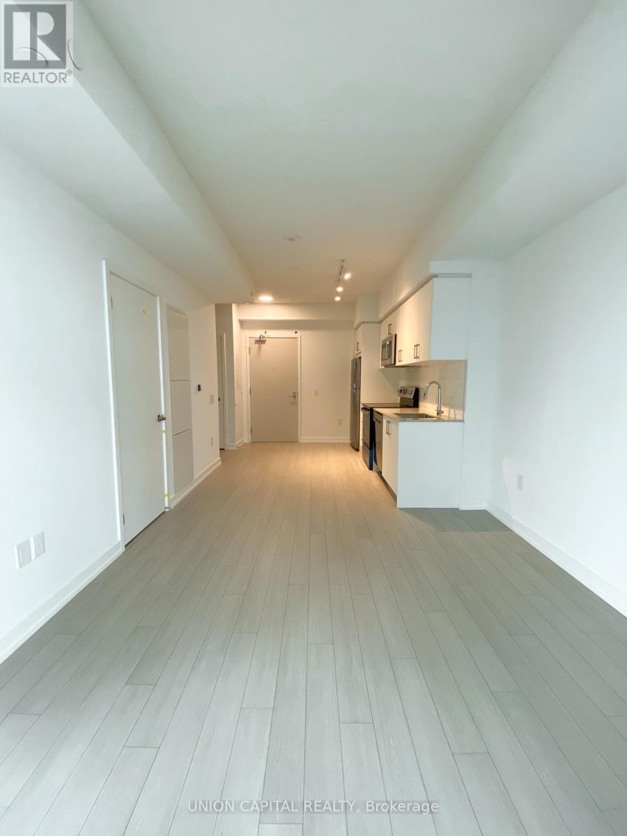 1916 - 4010 Eglinton Avenue W, Toronto, Ontario  M9A 0G5 - Photo 2 - W13748080