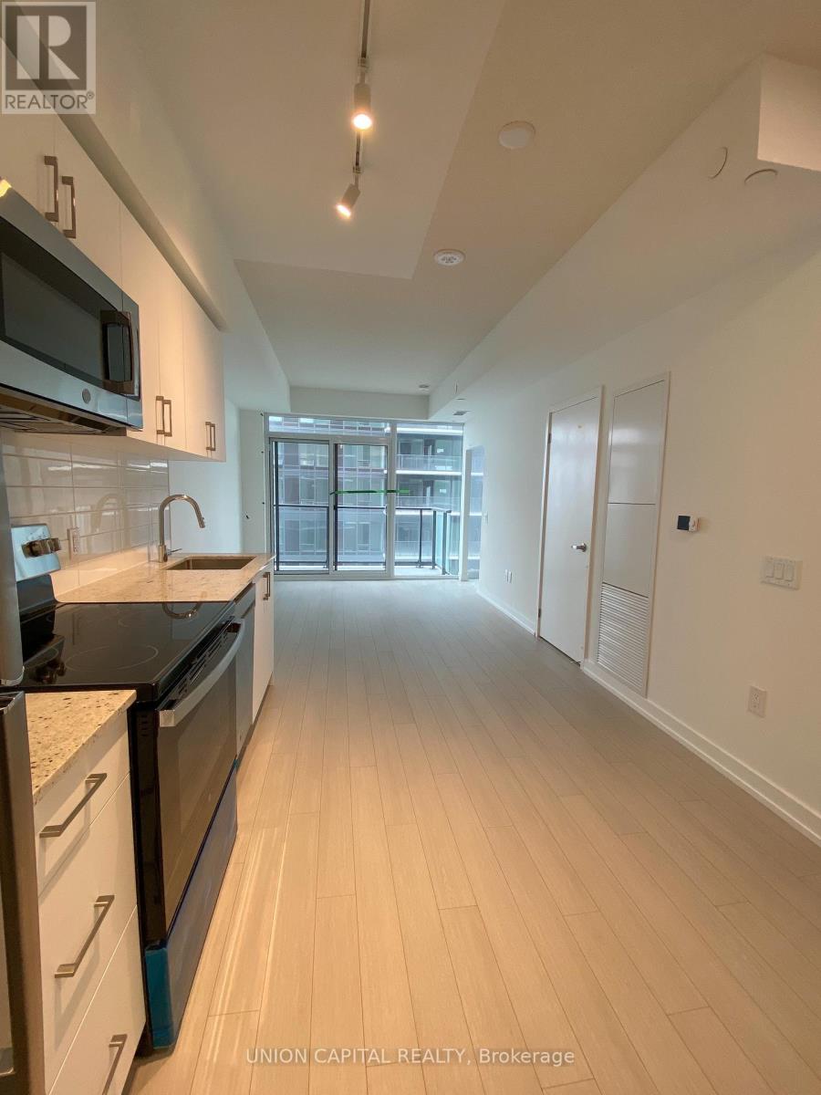 1916 - 4010 Eglinton Avenue W, Toronto, Ontario  M9A 0G5 - Photo 5 - W13748080