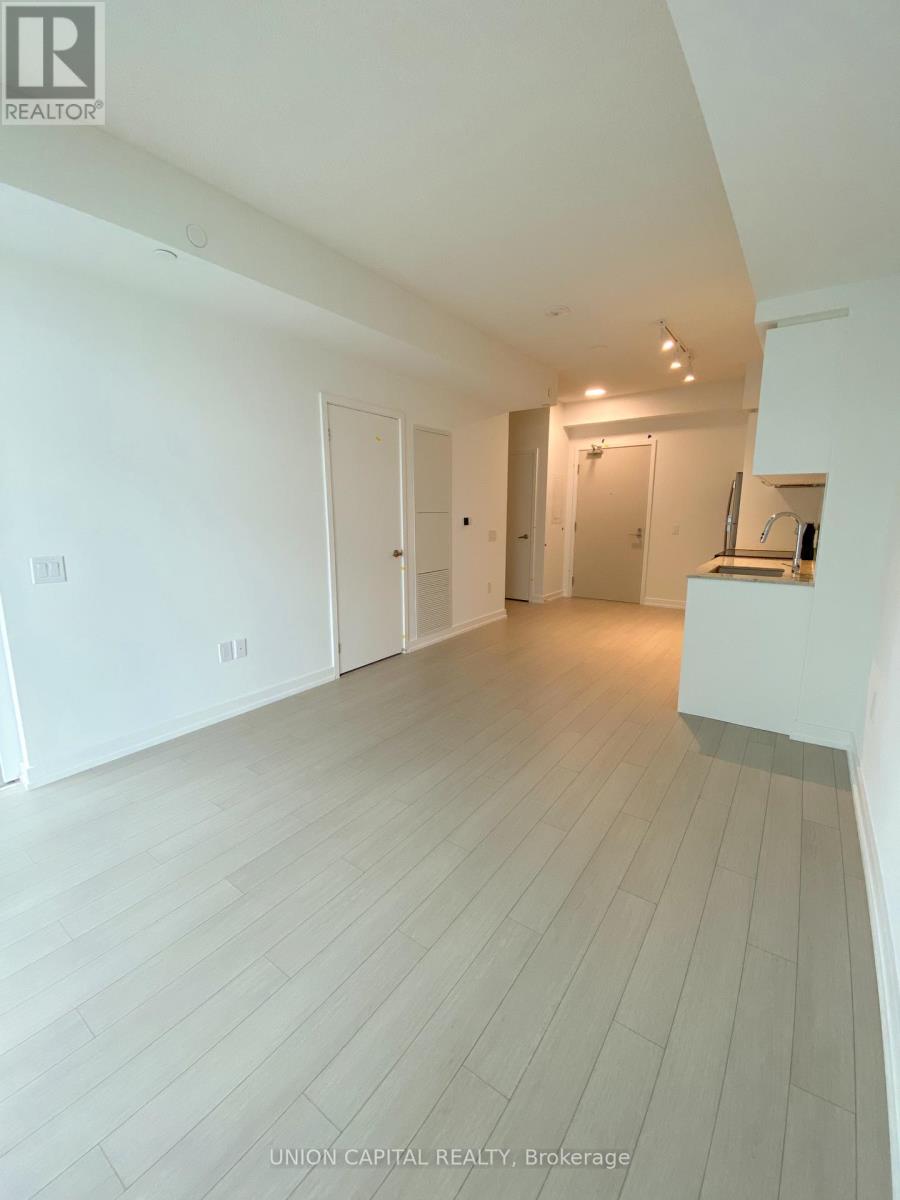 1916 - 4010 Eglinton Avenue W, Toronto, Ontario  M9A 0G5 - Photo 8 - W13748080