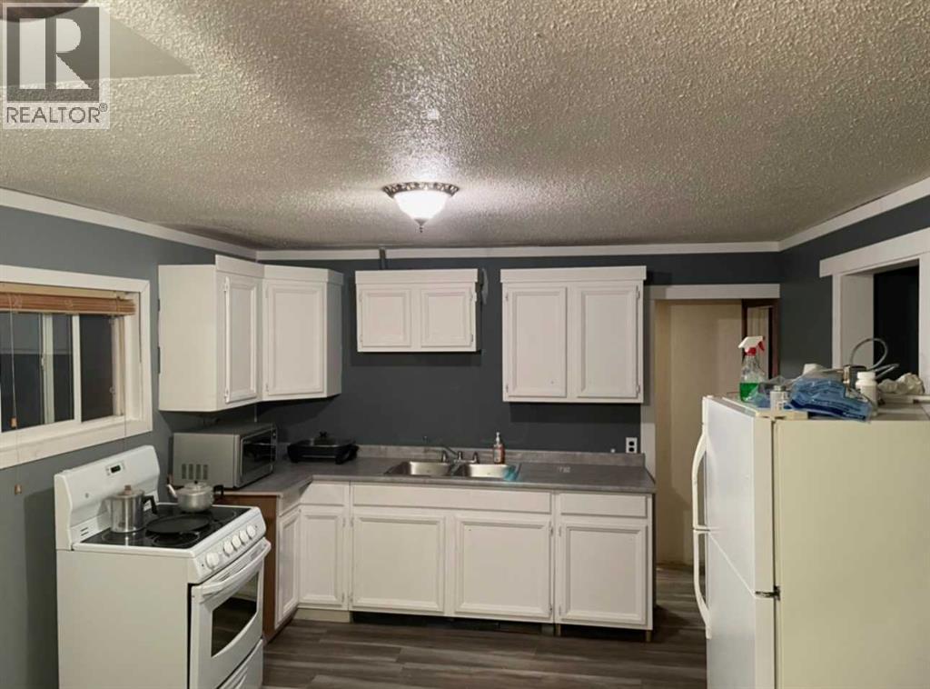 303 2nd Avenue W, Maidstone, Saskatchewan  S0M 1M0 - Photo 4 - A2342997
