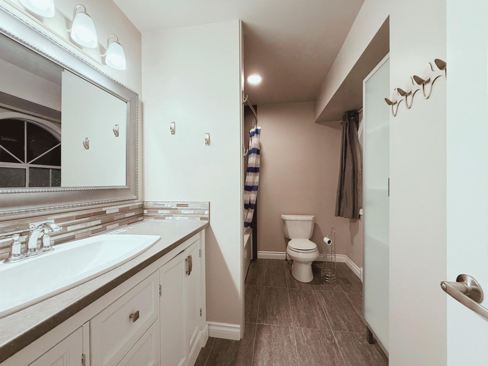 14665 84a Avenue, Surrey, British Columbia  V3S 7V5 - Photo 12 - R3161837