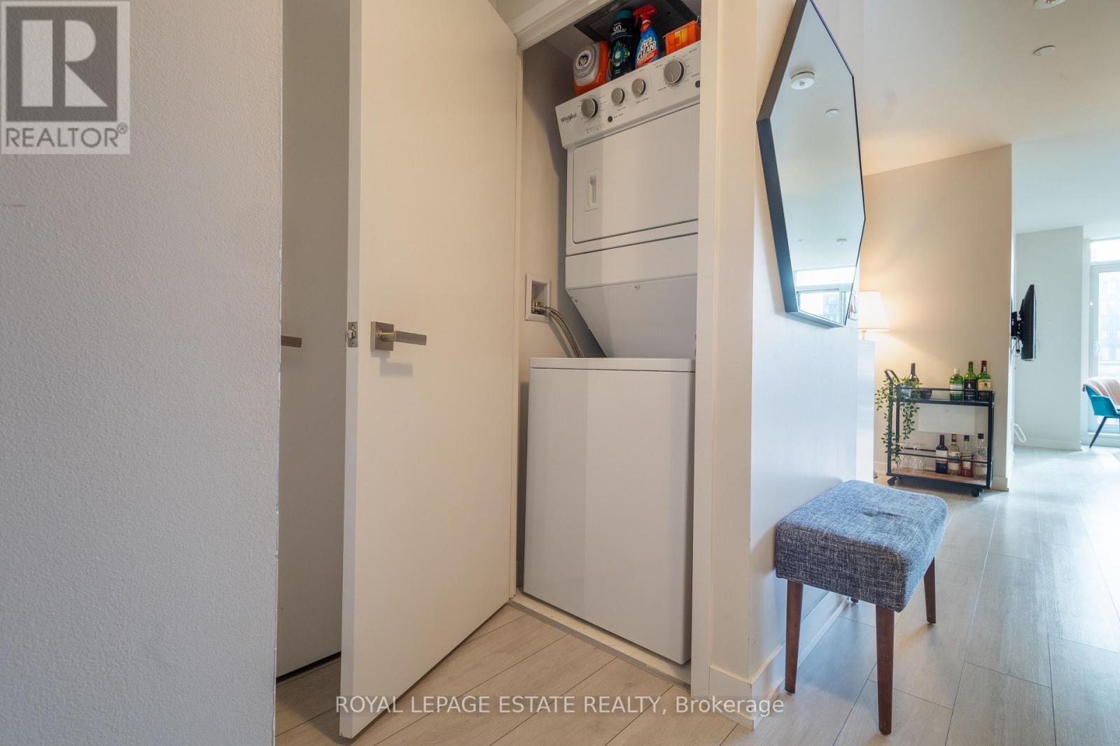 657 - 31 Tippett Road, Toronto, Ontario  M3H 0C8 - Photo 3 - C13748092