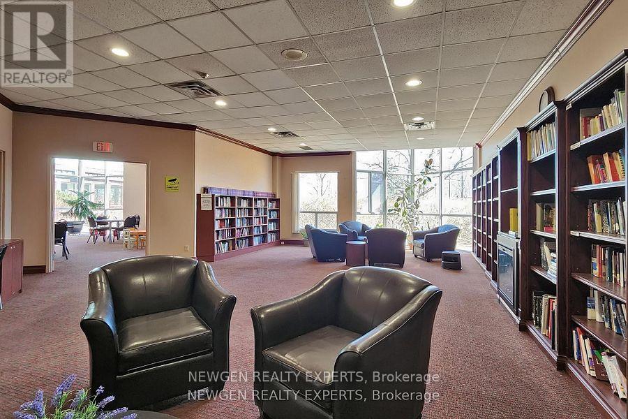#910 - 7 Concorde Place, Toronto, Ontario  M3C 3N4 - Photo 5 - C13748094