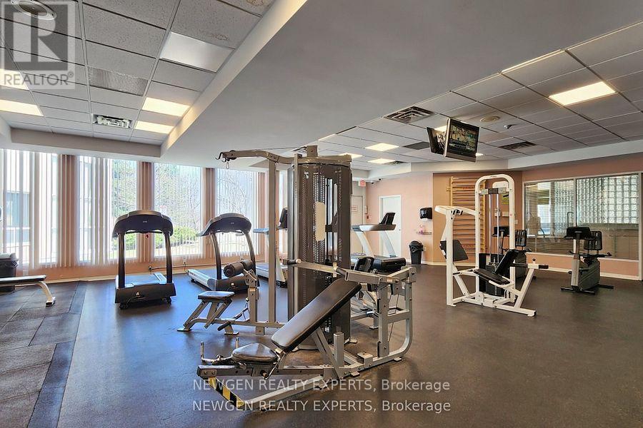 #910 - 7 Concorde Place, Toronto, Ontario  M3C 3N4 - Photo 8 - C13748094