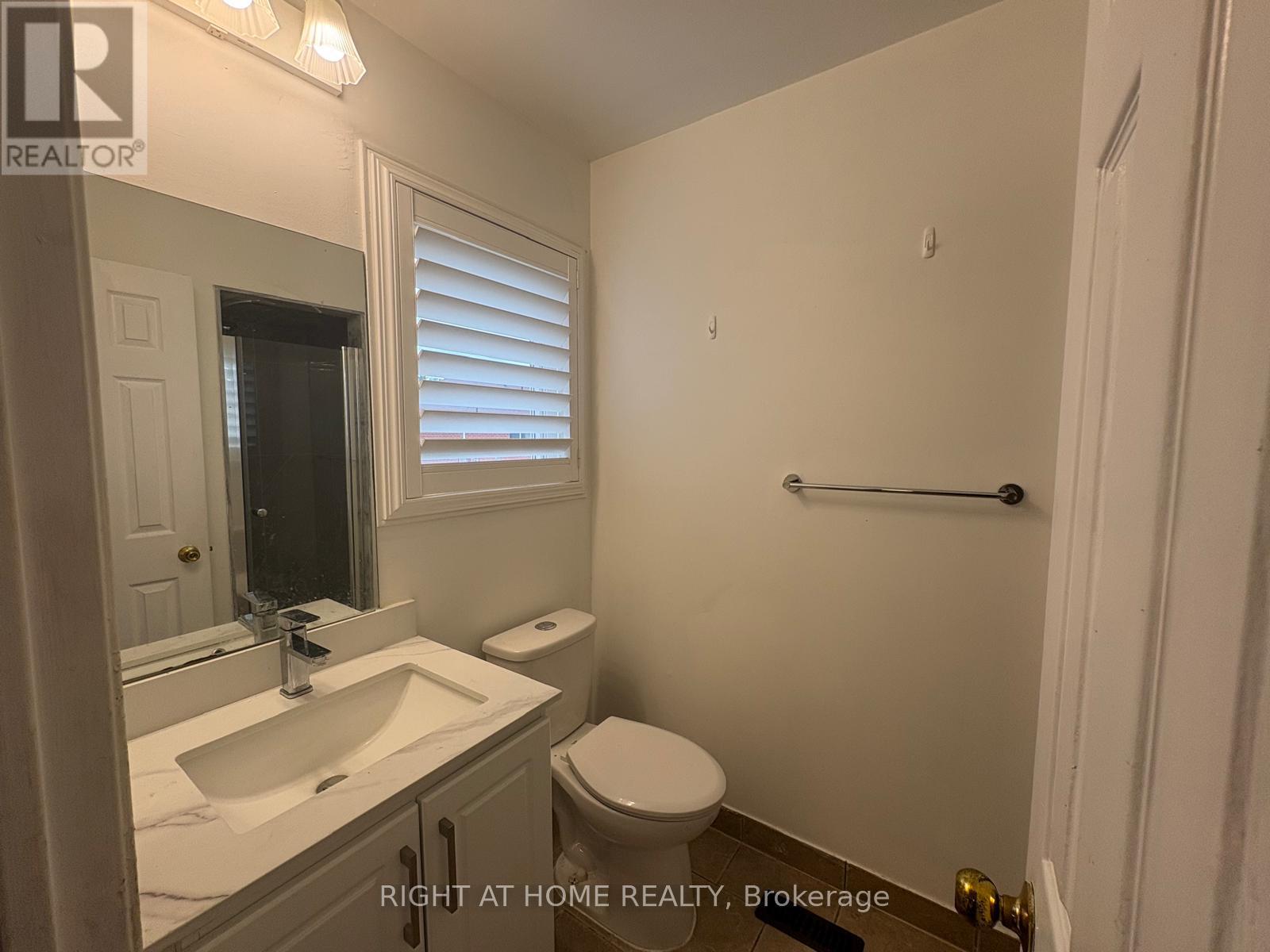 55 Sunley Crescent, Brampton, Ontario  L6Y 5B8 - Photo 14 - W13748108