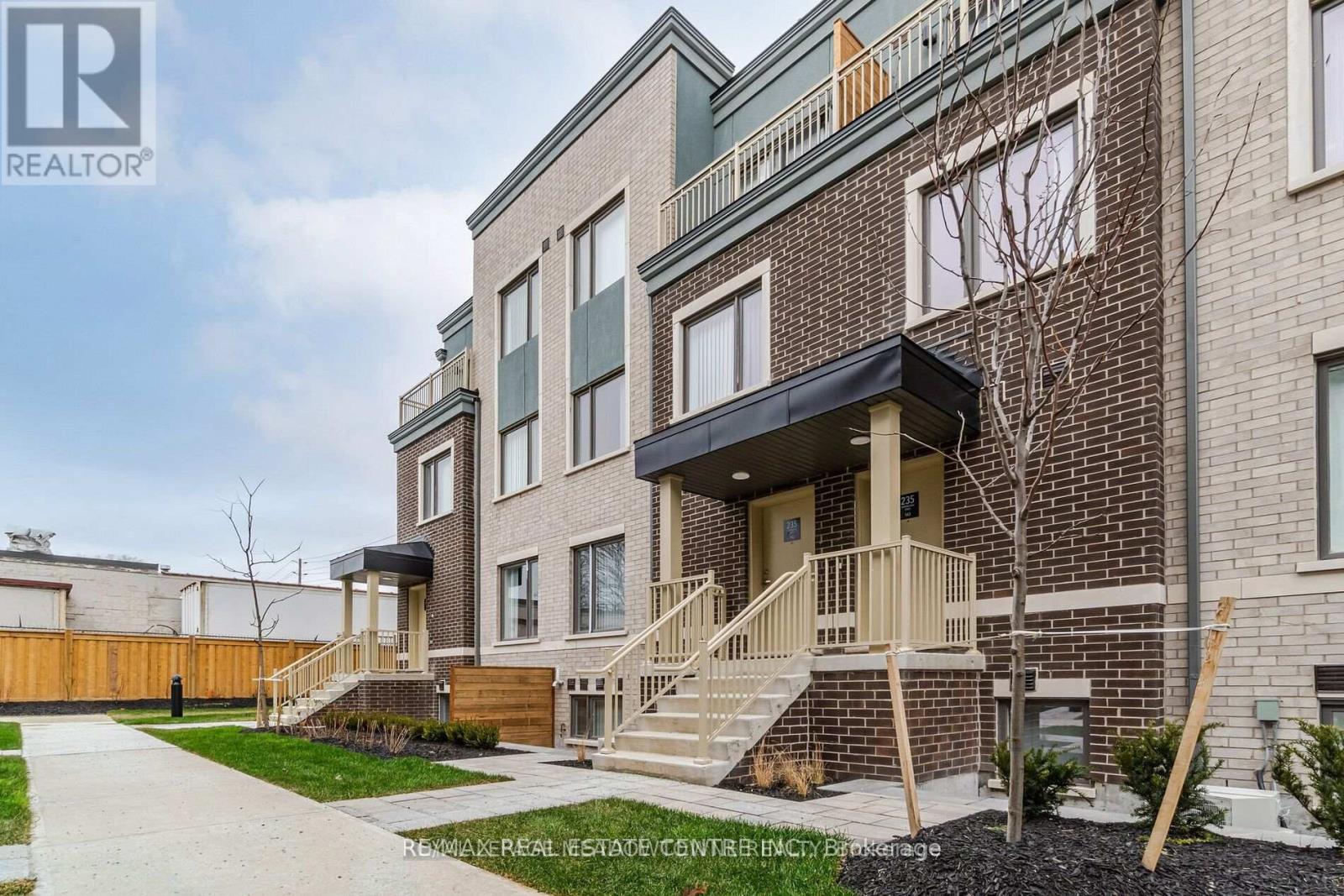 142 - 235 Birmingham Street, Toronto, Ontario  M8V 0J5 - Photo 2 - W13748116