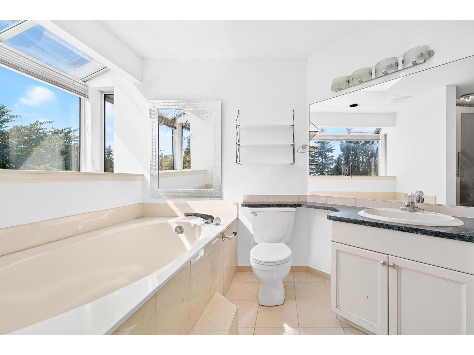 16290 78a Avenue, Surrey, British Columbia  V4N 0M8 - Photo 32 - R3161592