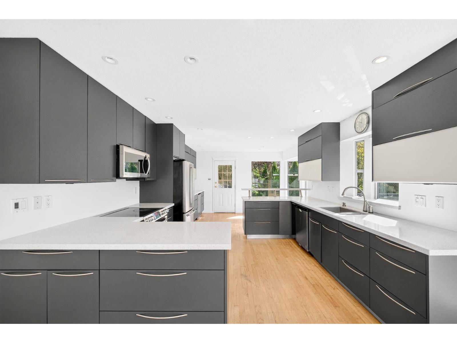 16290 78a Avenue, Surrey, British Columbia  V4N 0M8 - Photo 9 - R3161592