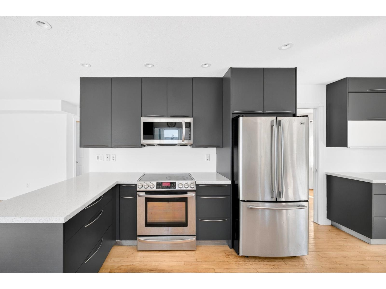 16290 78a Avenue, Surrey, British Columbia  V4N 0M8 - Photo 13 - R3161592