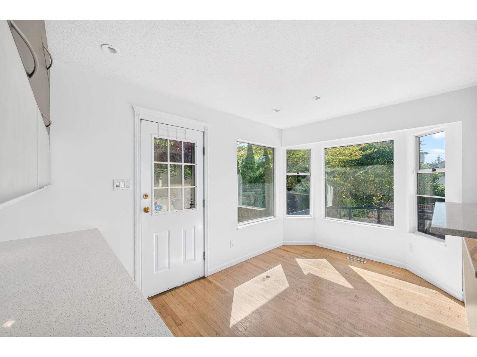 16290 78a Avenue, Surrey, British Columbia  V4N 0M8 - Photo 10 - R3161592