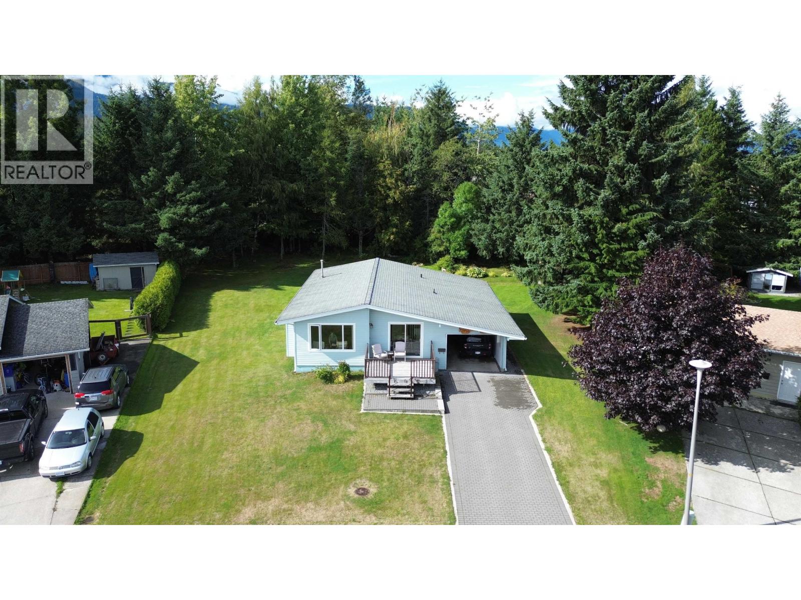 84 Carswell Street, Kitimat, British Columbia  V8C 1B3 - Photo 1 - R3161833