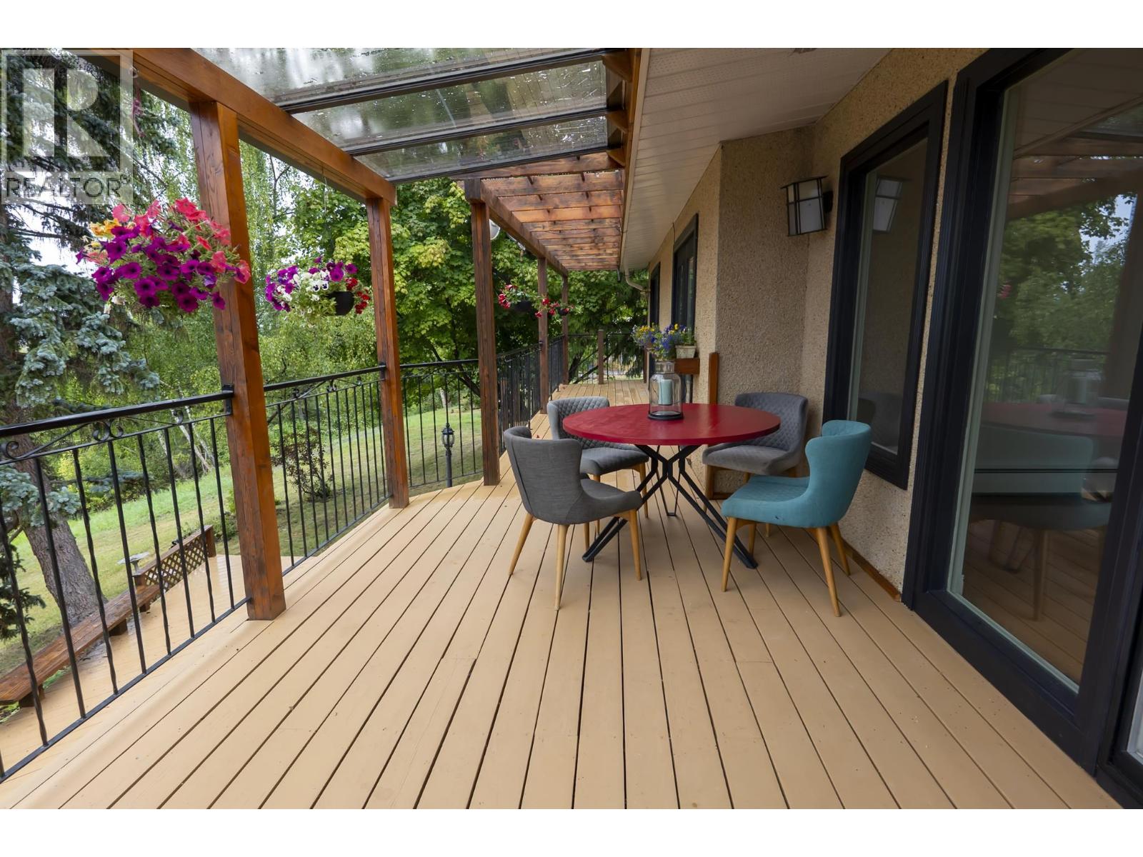 5505 Stones Bay Road, Fort St. James, British Columbia  V0J 1P0 - Photo 2 - R3159964