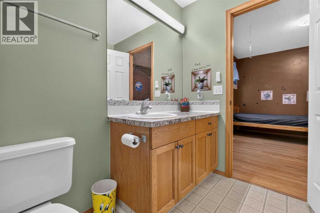 179 Erin Park Drive SE, Calgary, Alberta  T3B 3L5 - Photo 27 - A2342752
