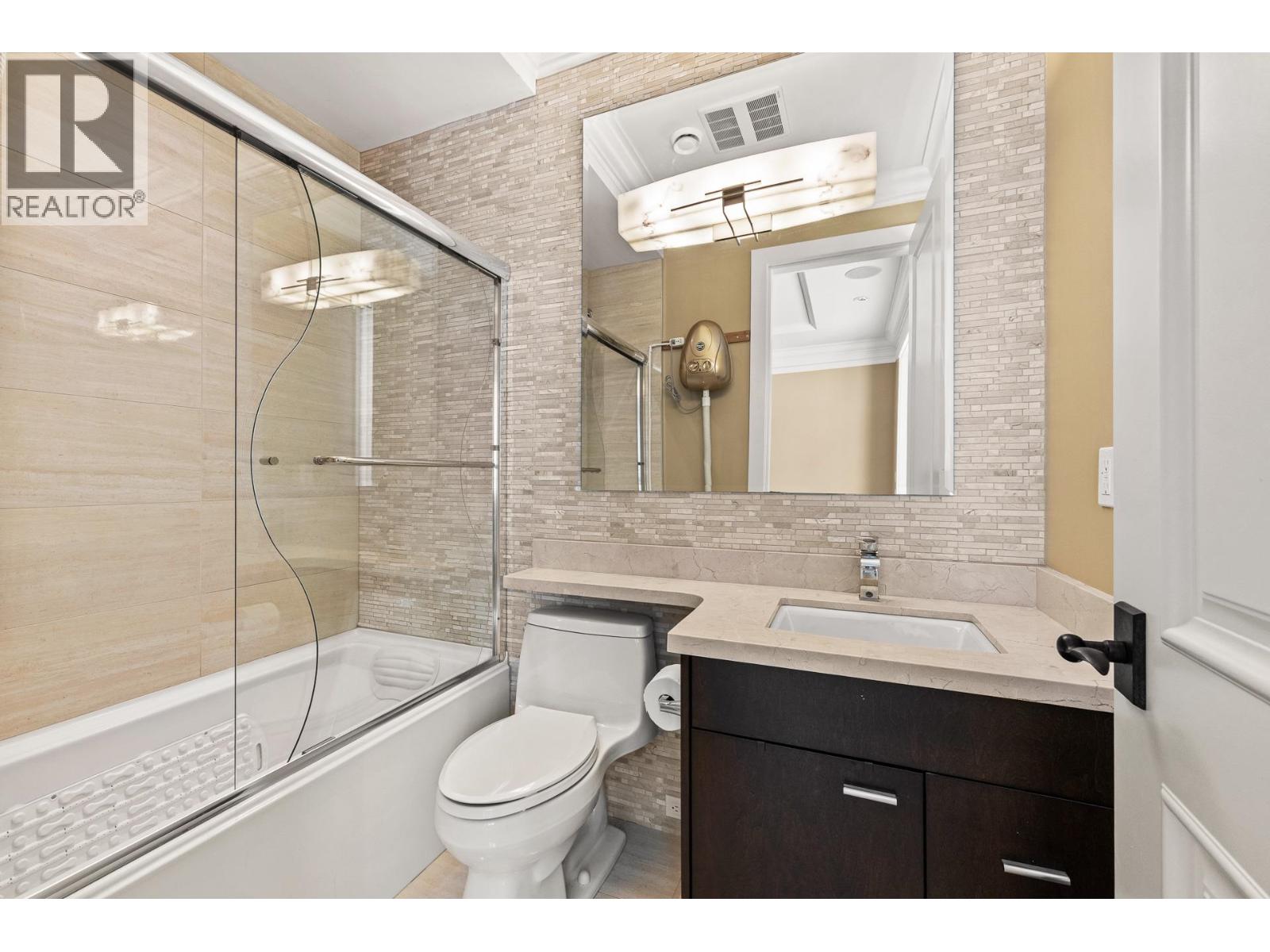6260 Chatsworth Road, Richmond, British Columbia  V7C 3S3 - Photo 27 - R3161256