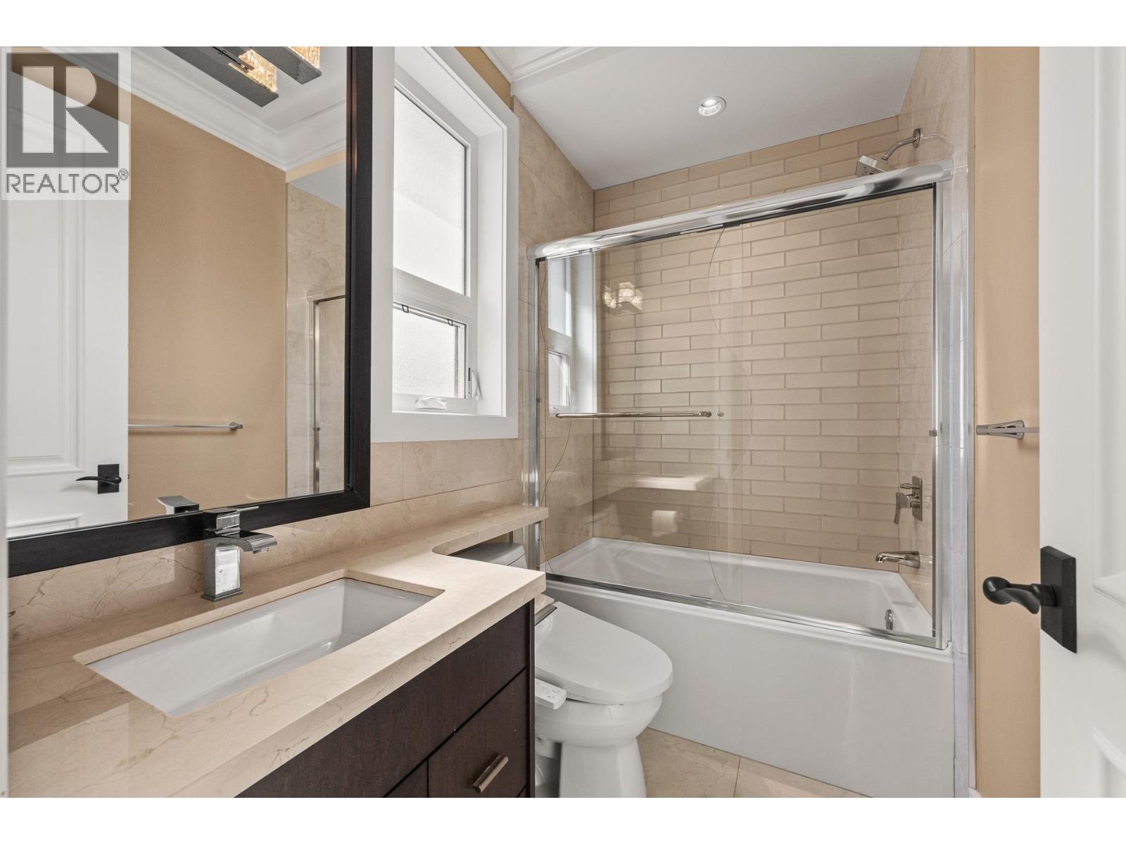 6260 Chatsworth Road, Richmond, British Columbia  V7C 3S3 - Photo 25 - R3161256