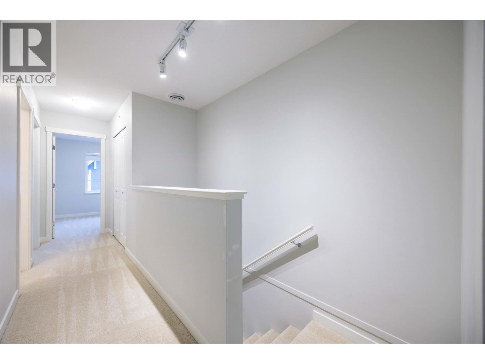 1060 11280 Pazarena Place, Maple Ridge, British Columbia V2X 9H8 - Photo 25 - R3160173